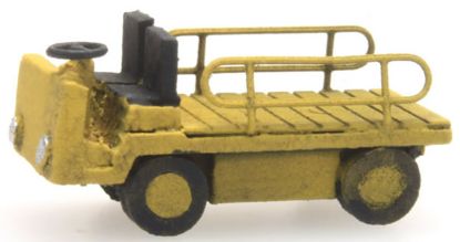 Picture of Electr. platform truck yellow