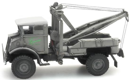 Picture of Chevrolet 3T wrecker civilian