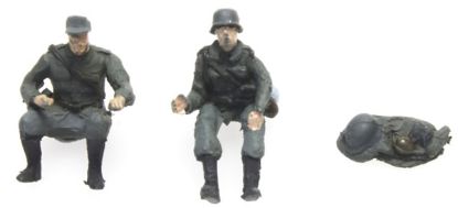 Picture of German WWII Kettenkrad crew (2 fig) + Luggage grey