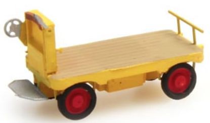 Picture of Electric Station-platform Truck, yellow