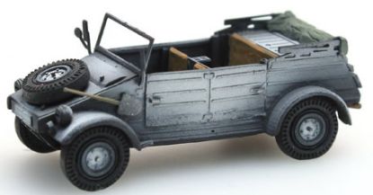 Picture of German WWII Kübelwagen VW82, winter gray