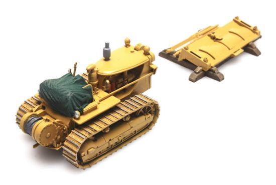 Picture of Cargo: D7 Bulldozer