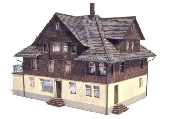 Picture of House w. Barber Shop