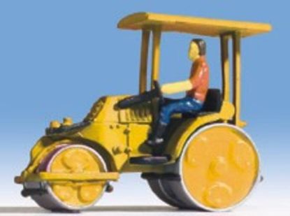 Picture of Zettelmeyer Road Roller, yellow