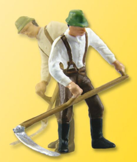 Picture of HO Farmer with scythe