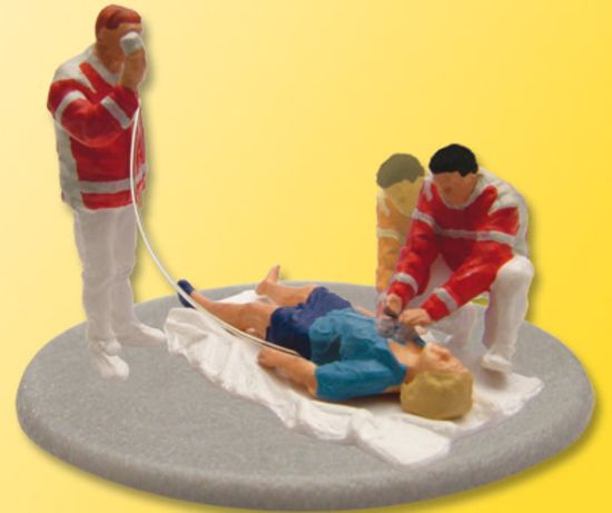 Picture of HO EMS crew at the scene (Action figure)