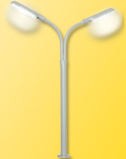 Picture of HO Curved 2-armed street lamp