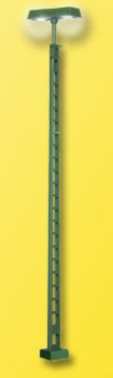 Picture of HO Lattice-mast street light, 124mm high, with contacts