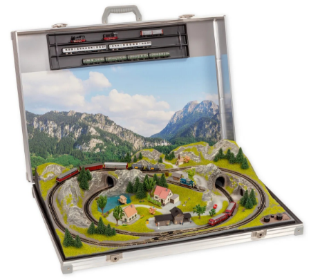 Picture for category N Scale Briefcase Layouts