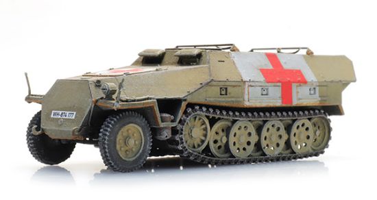 Picture of German WWII Sdkfz 251/8 Ausf D Ambulance