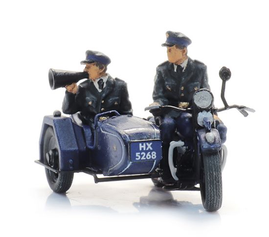 Picture of Police motorcycle with sidecar + 2 figures