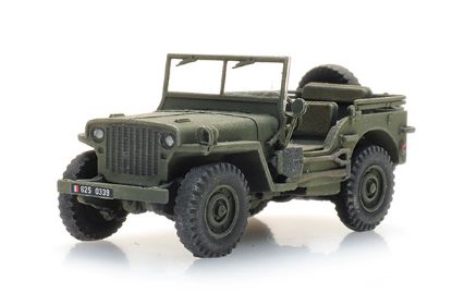 Picture of French M201 Hotchkiss jeep green