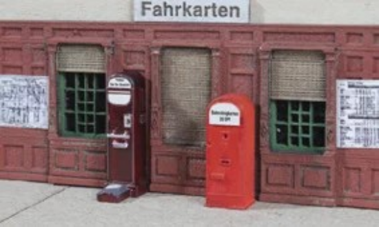 Picture of Platform ticket machine and bathroom scales