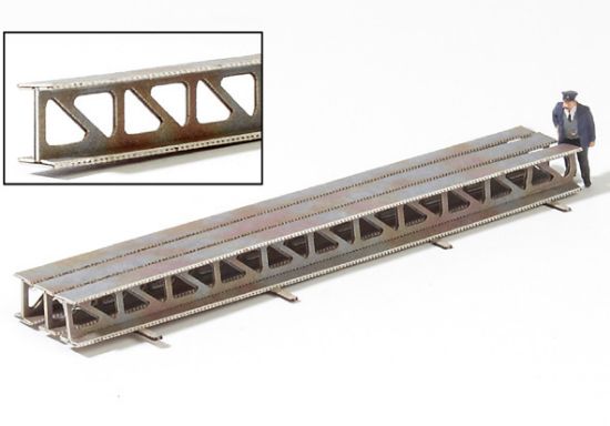 Picture of 3 H-beam Trusses (Load)