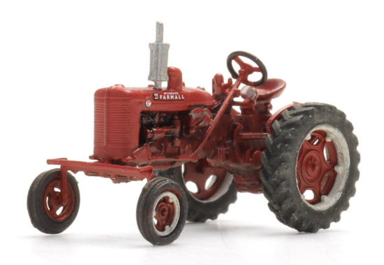 Picture of Farmall C tractor