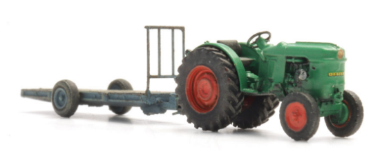 Picture of Deutz D30 orchard tractor with trailer