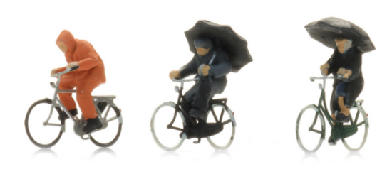 Picture of Cyclists in the rain (3x)