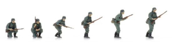 Picture of Wehrmacht infantry on patrol