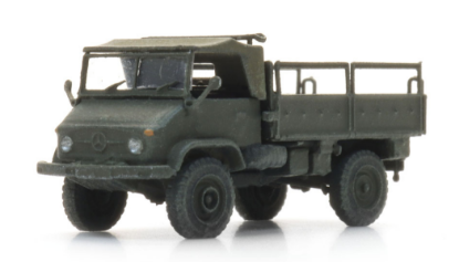 Picture of BRD Unimog 404s Pritsche offen gelboliv